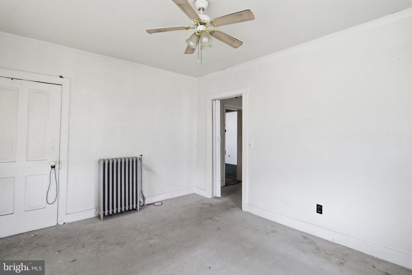14811 Broadway Property Photo 11