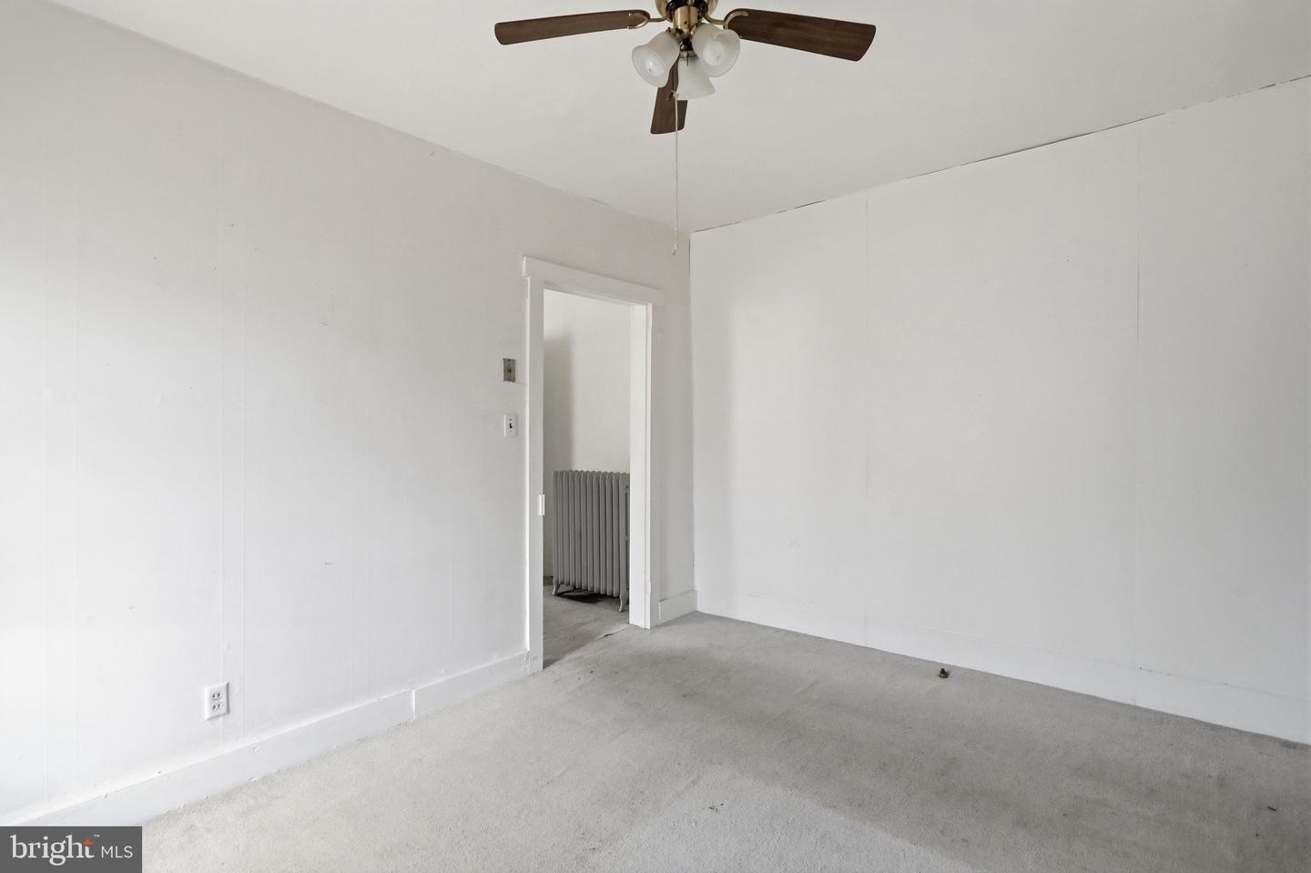 14811 Broadway Property Photo 15