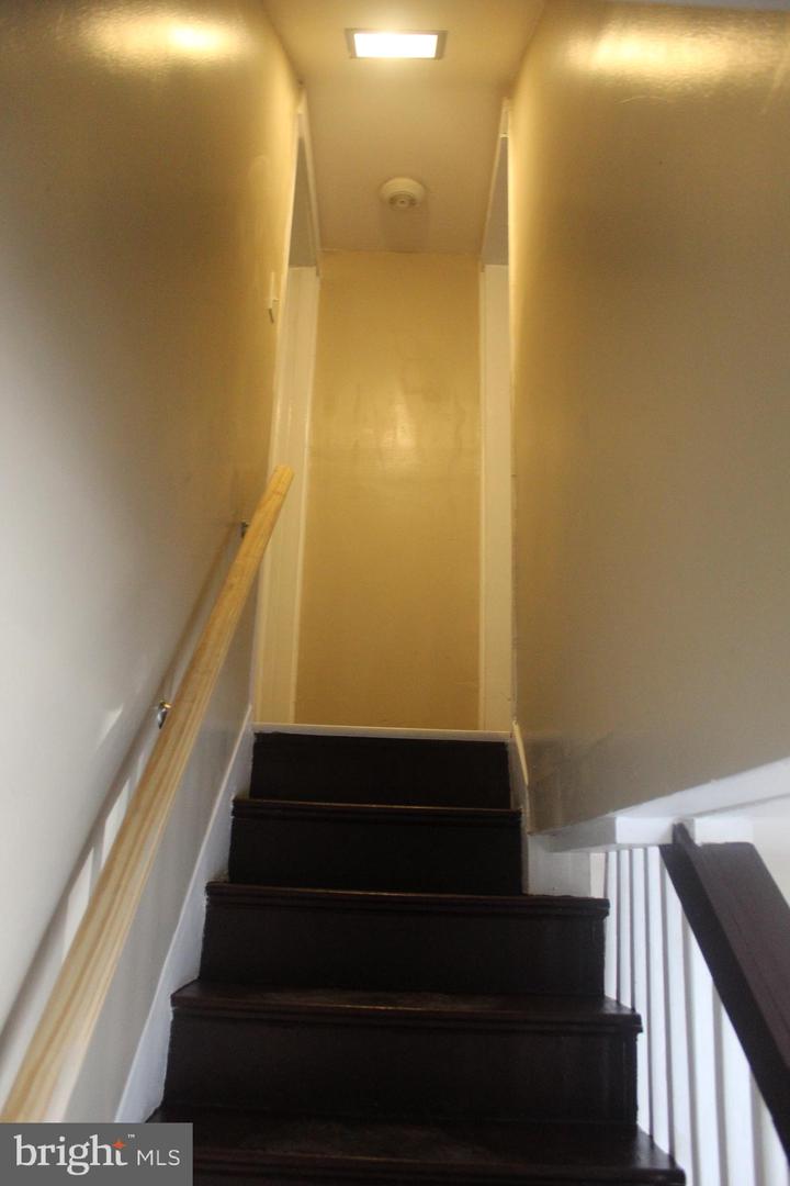446 Goethe St Property Photo 13