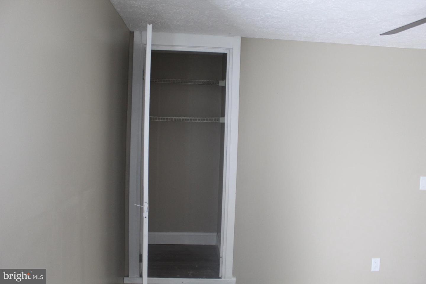 446 Goethe St Property Photo 17