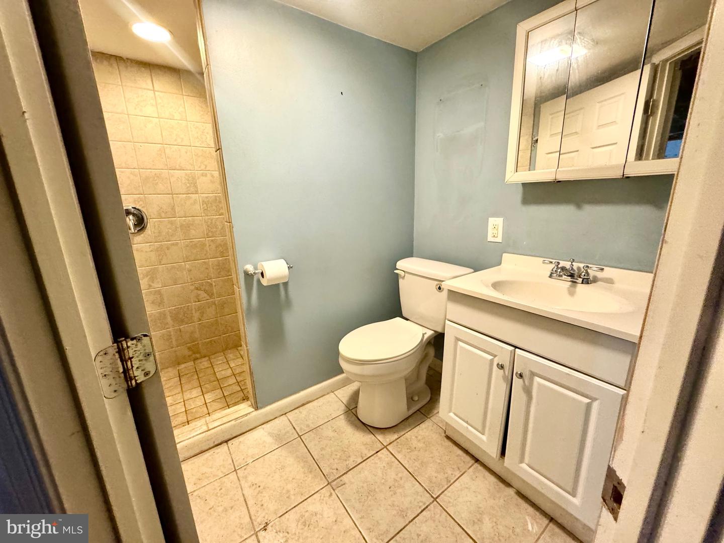 21 Centennial St Property Photo 24