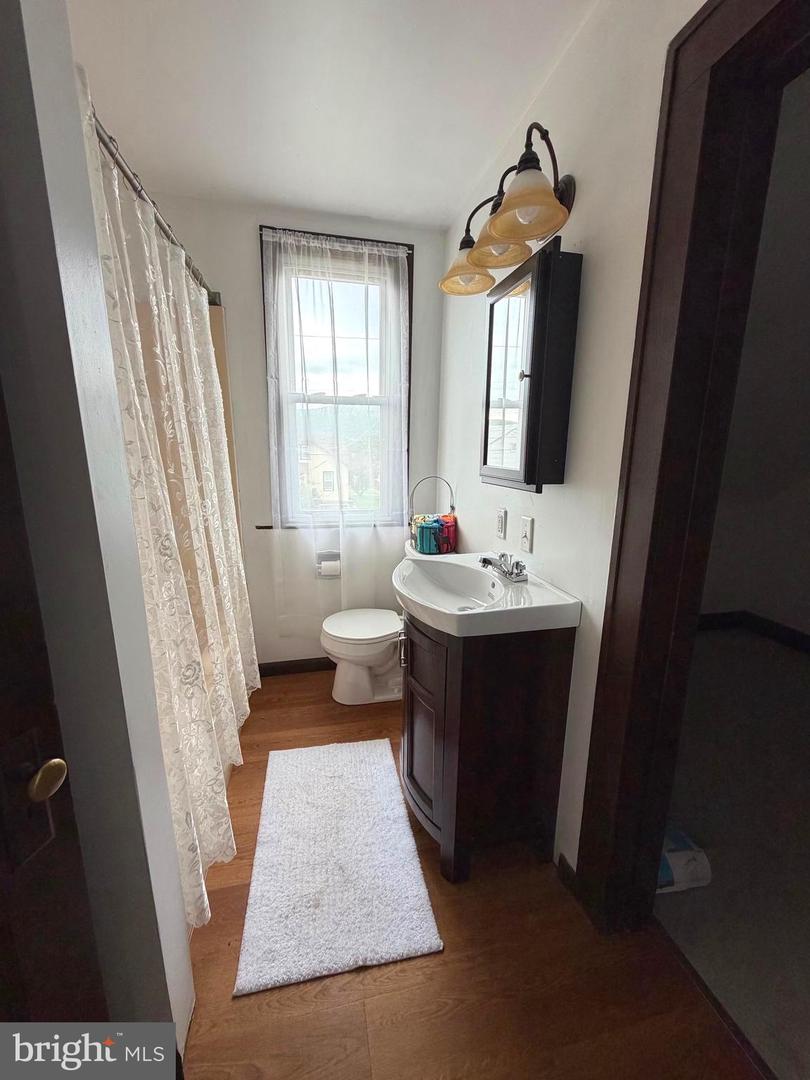 22 S Massachusetts Ave Property Photo 16