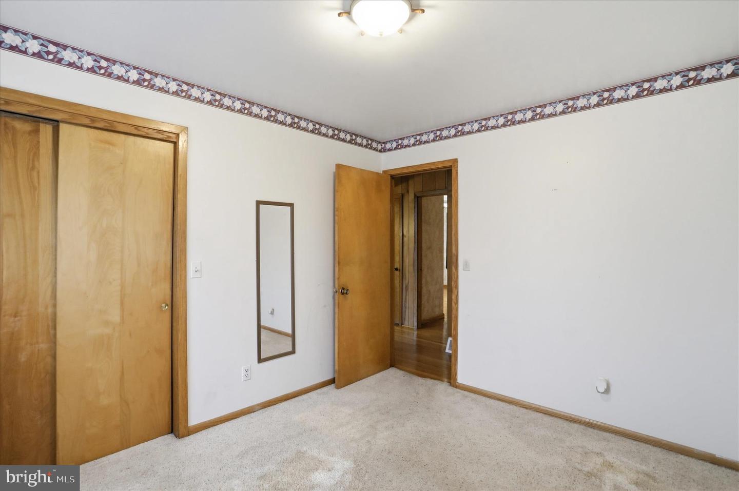 10233 Parkersburg Rd Property Photo 14