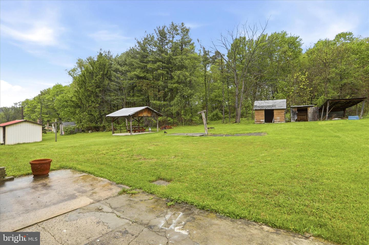 10233 Parkersburg Rd Property Photo 48