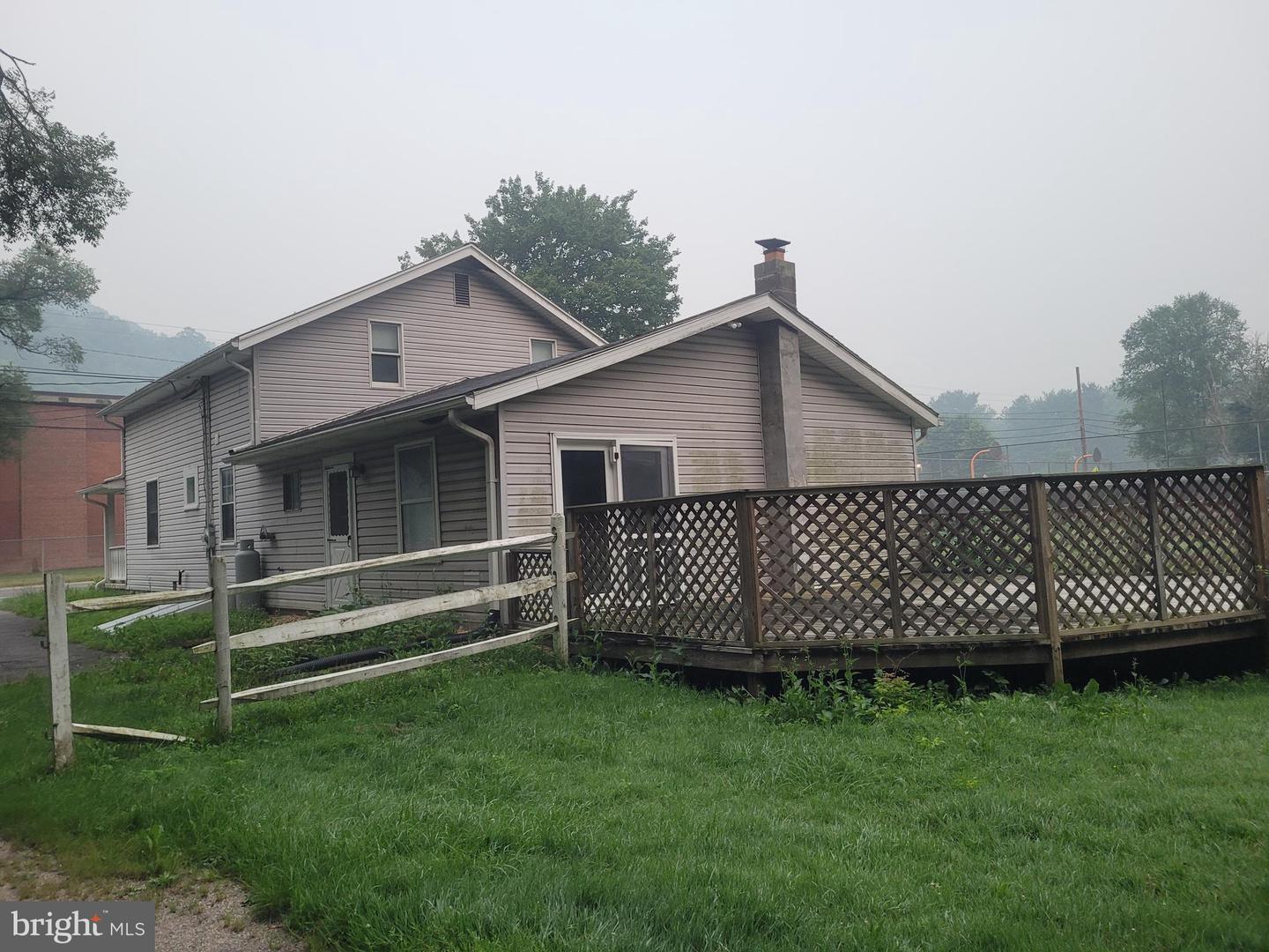 22005 National Pike Ne Property Photo 5