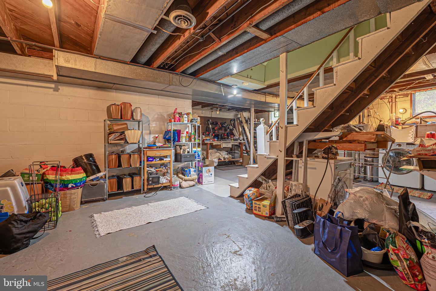 1000 Kent Ave Property Photo 29