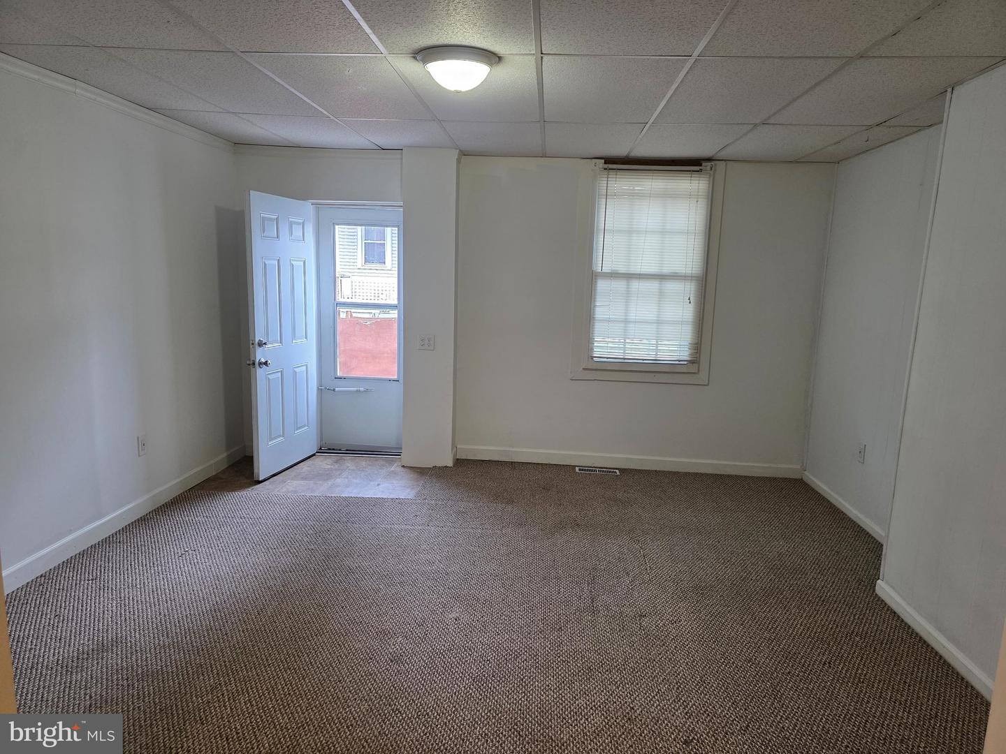 219 Pear St Property Photo 2
