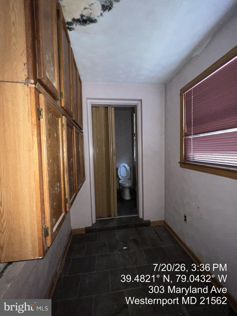 303 Maryland Ave Property Photo 14
