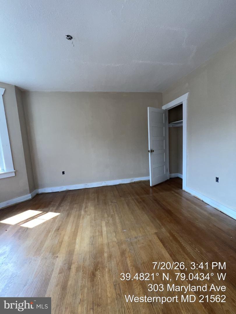 303 Maryland Ave Property Photo 20