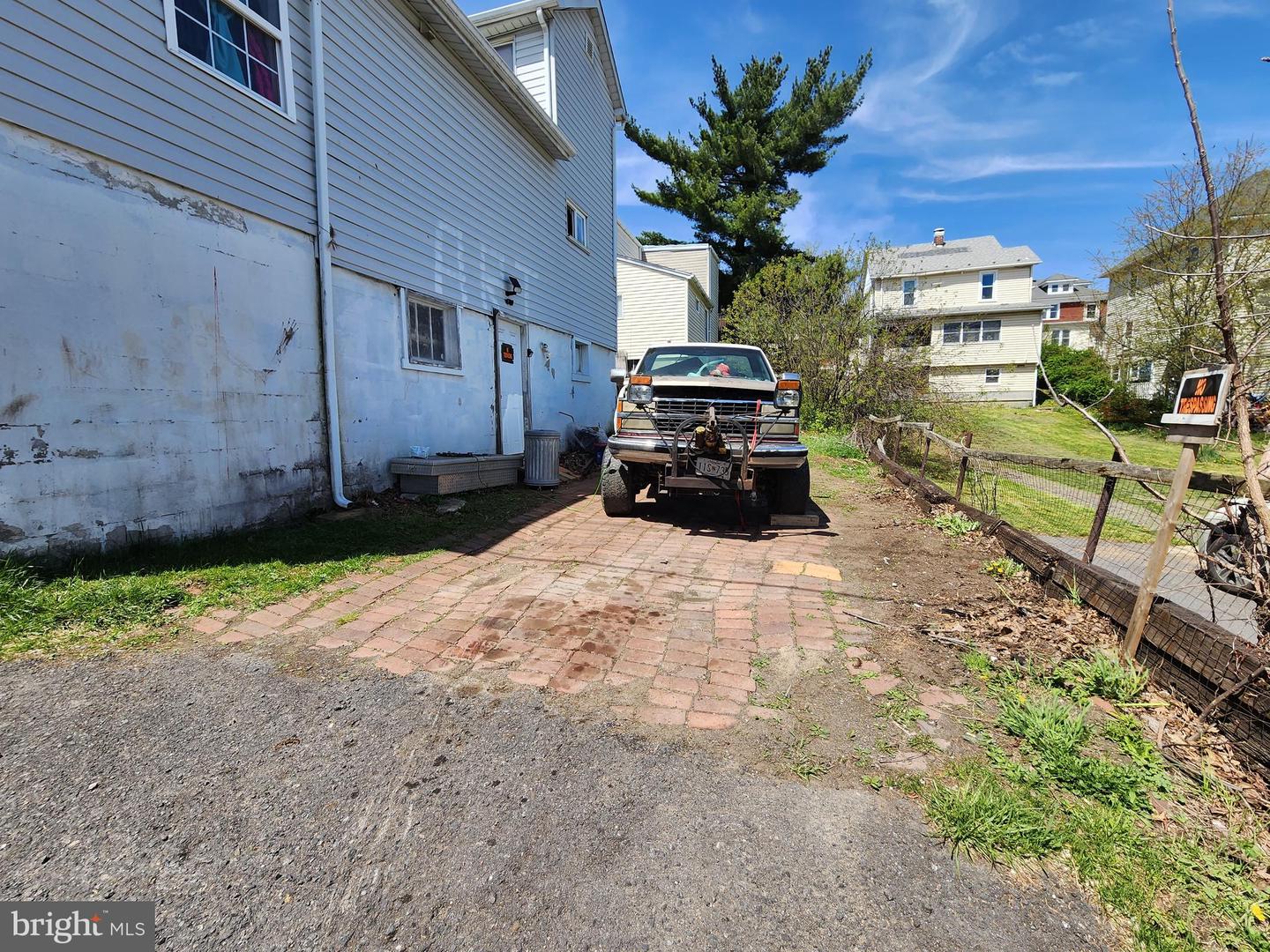 54 E College Ave Property Photo 10