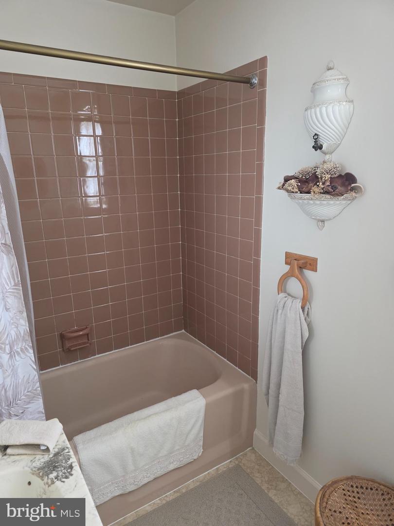 1306 E Oldtown Rd Property Photo 19