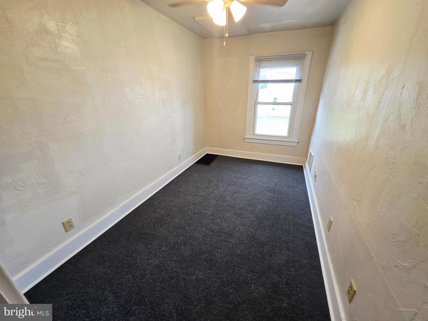 140 Bowery St Property Photo 17