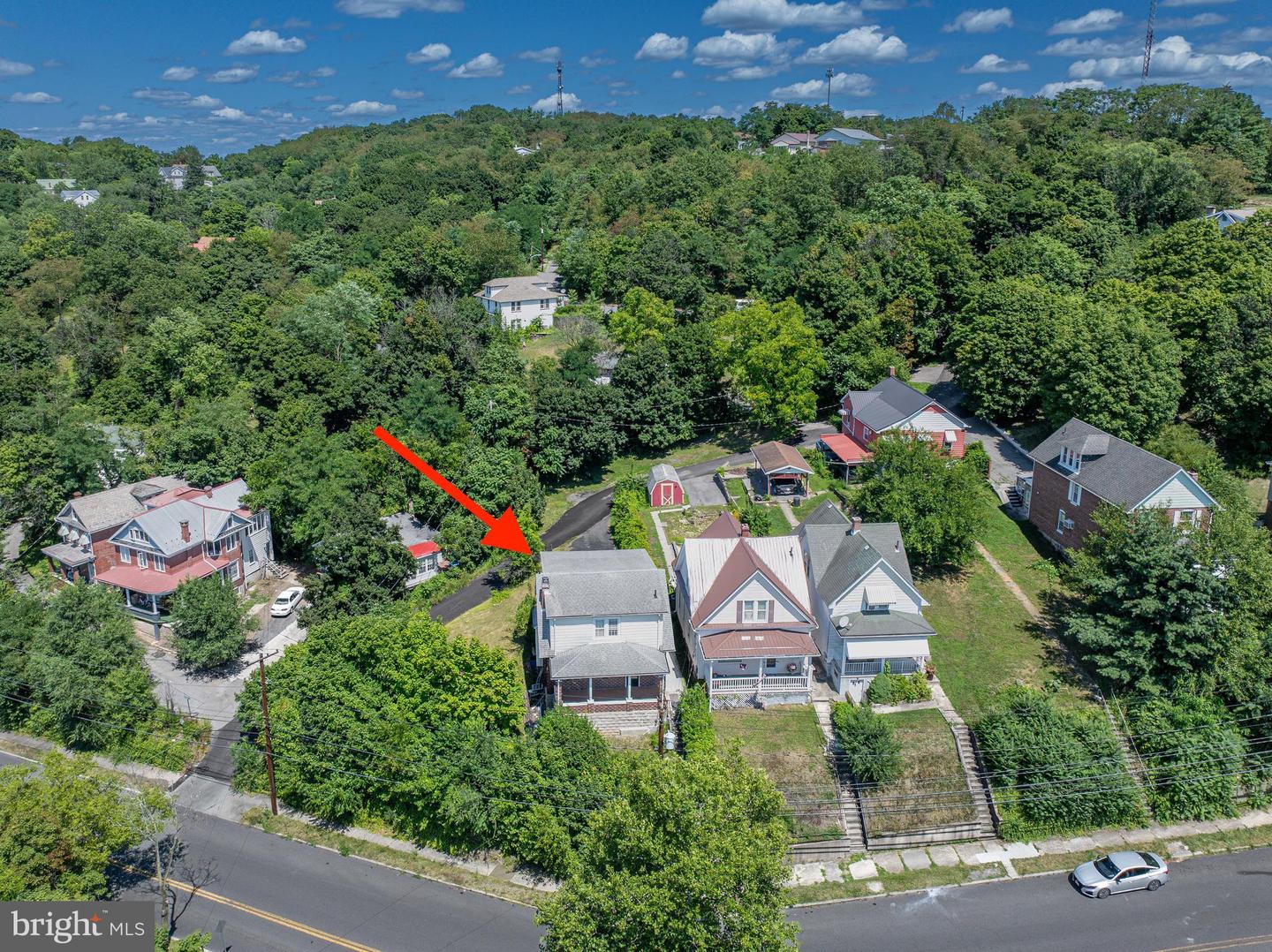 346 Williams St Property Photo 41