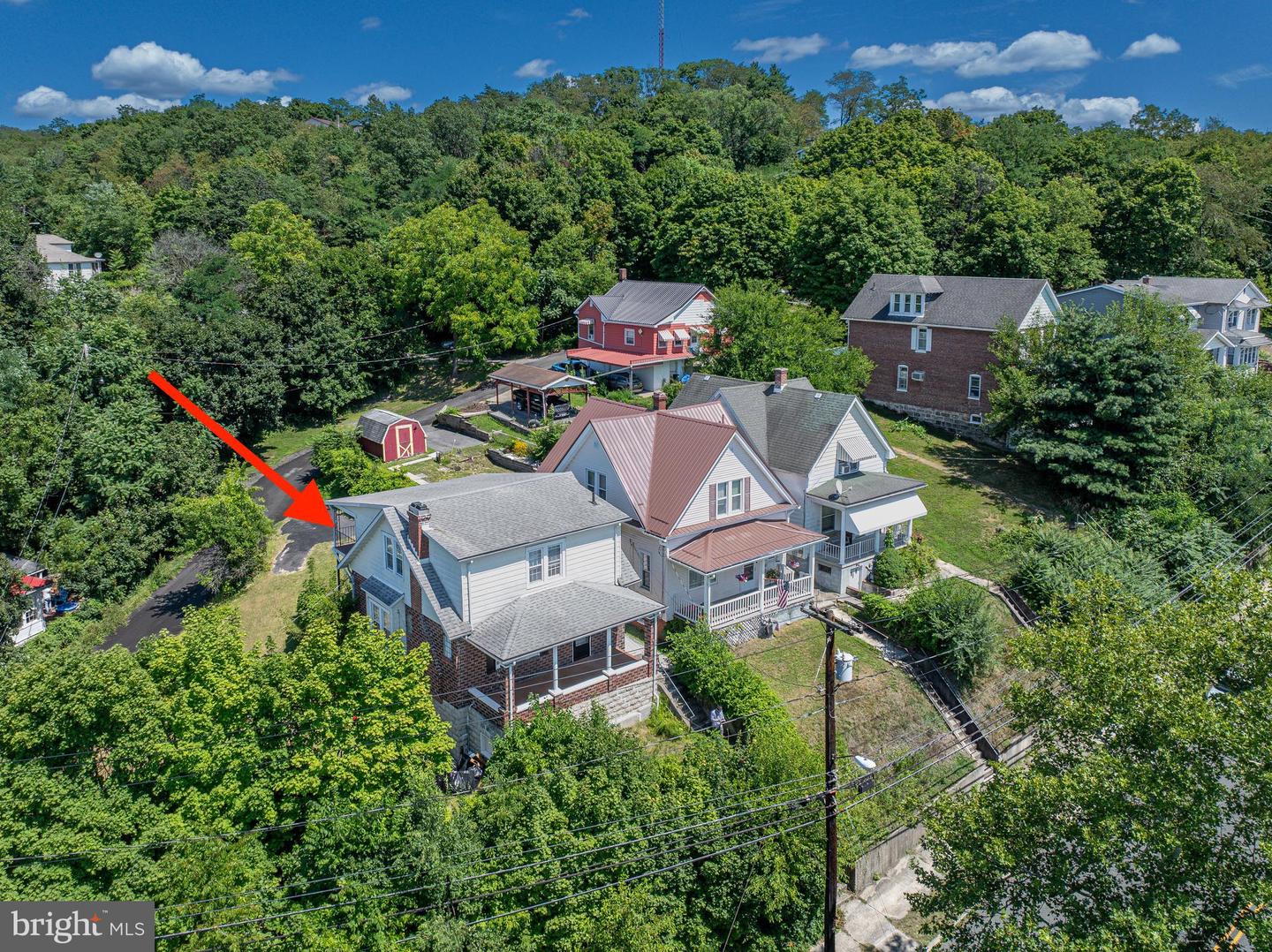 346 Williams St Property Photo 42