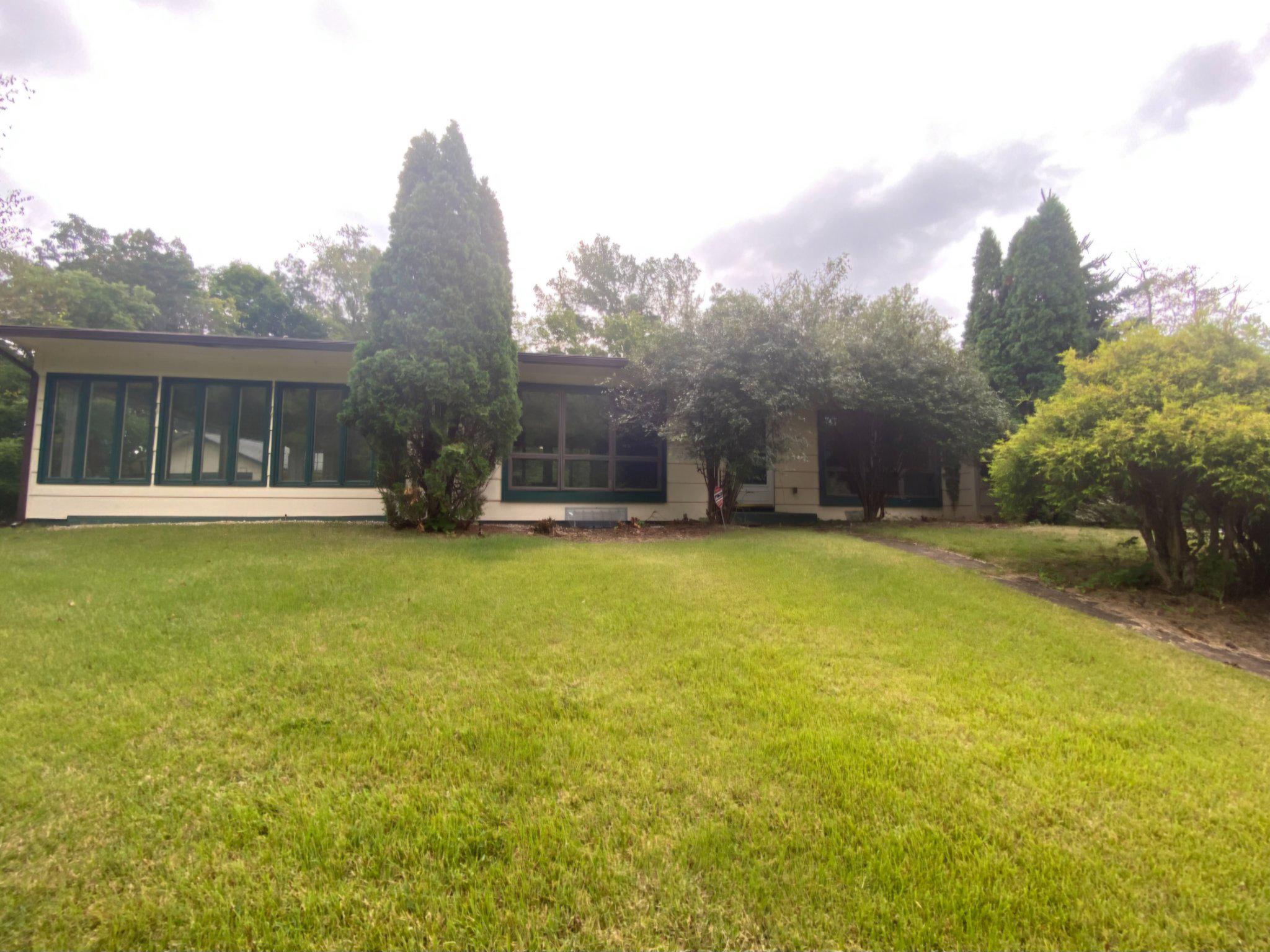 1807 Holland St Property Photo 1