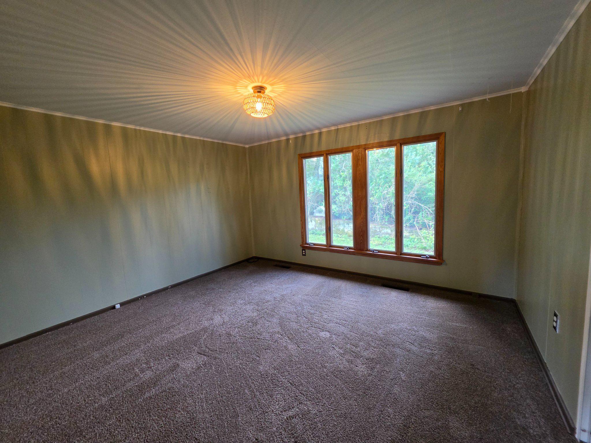 1807 Holland St Property Photo 19