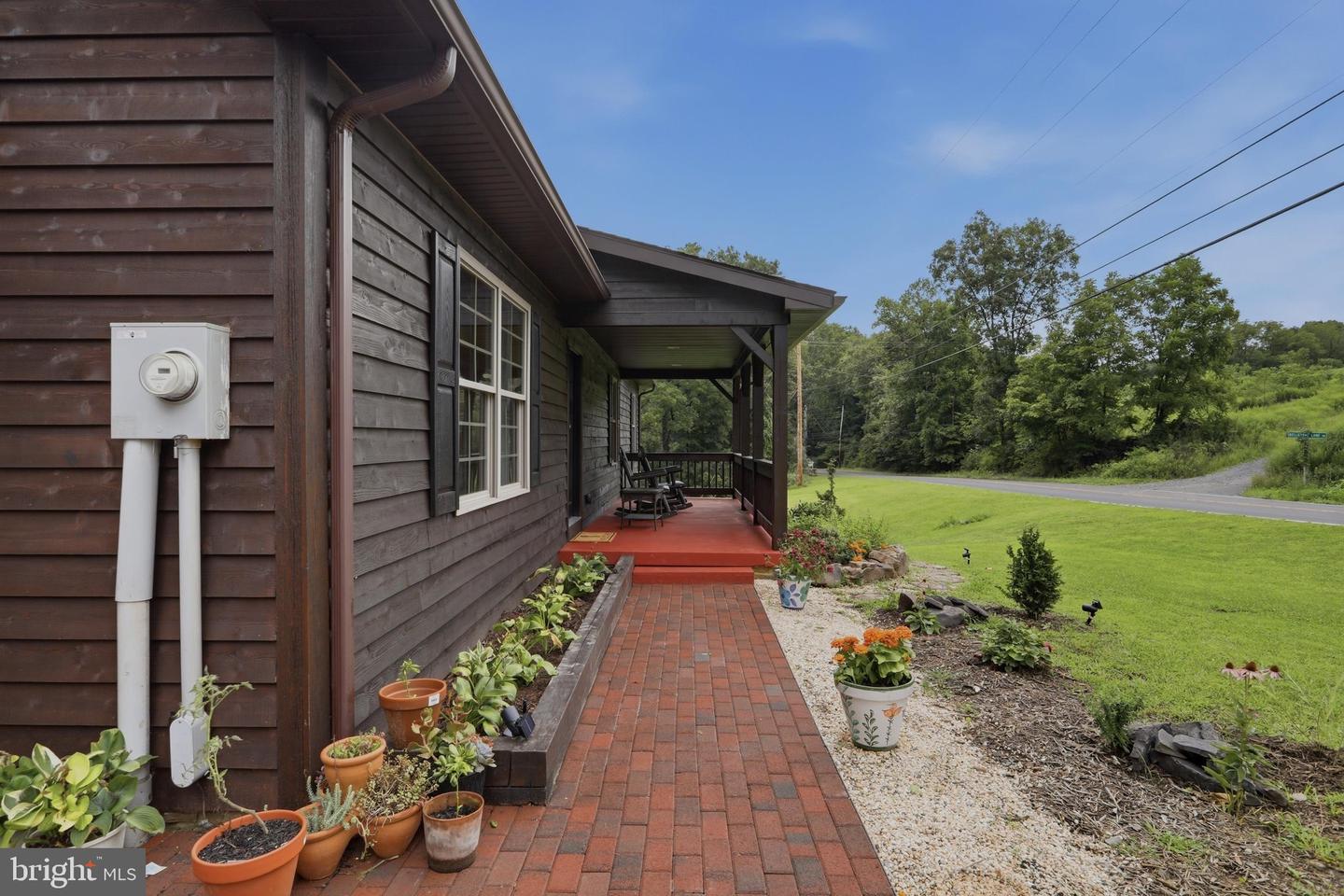 35701 National Pike Ne Property Photo 6