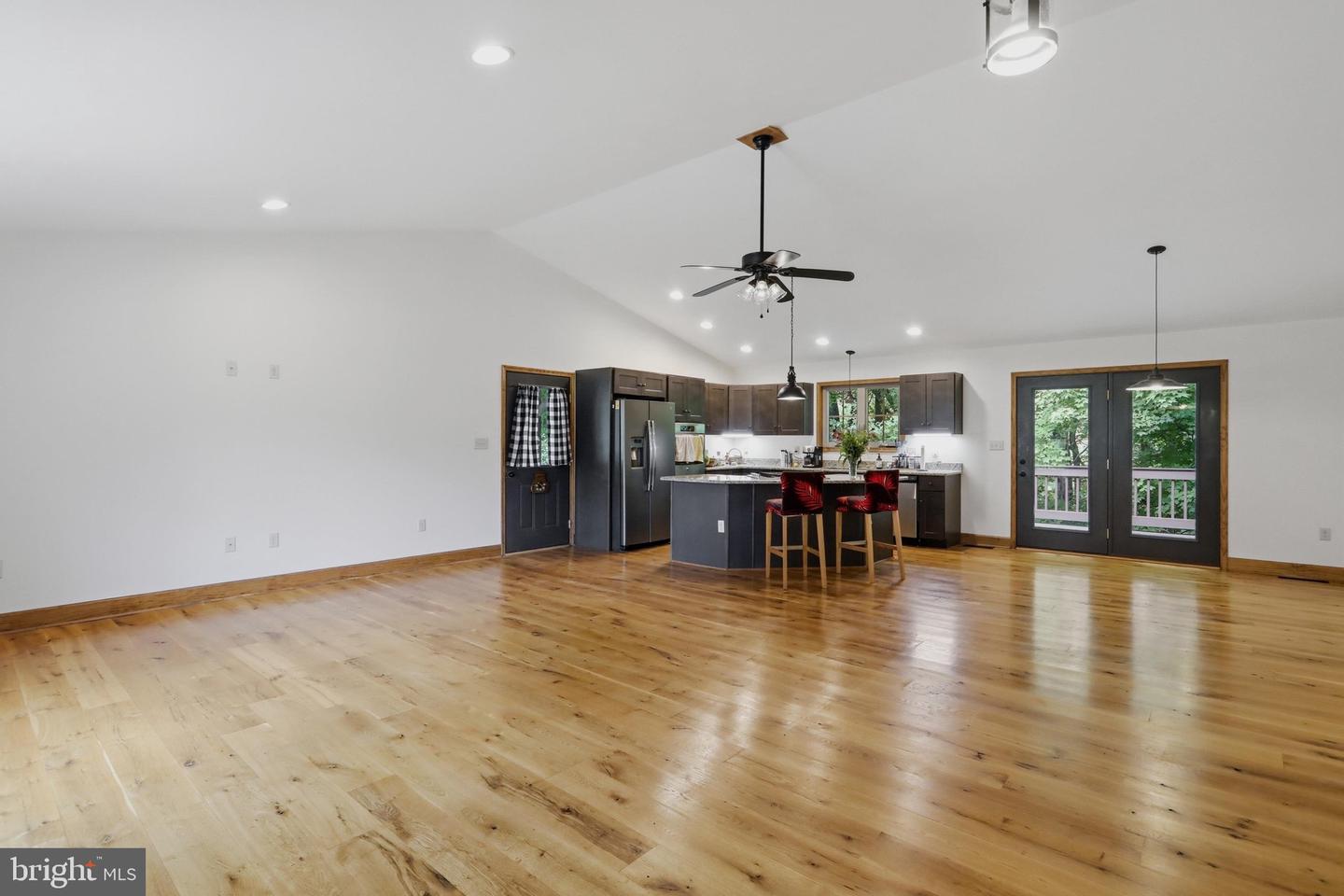 35701 National Pike Ne Property Photo 7