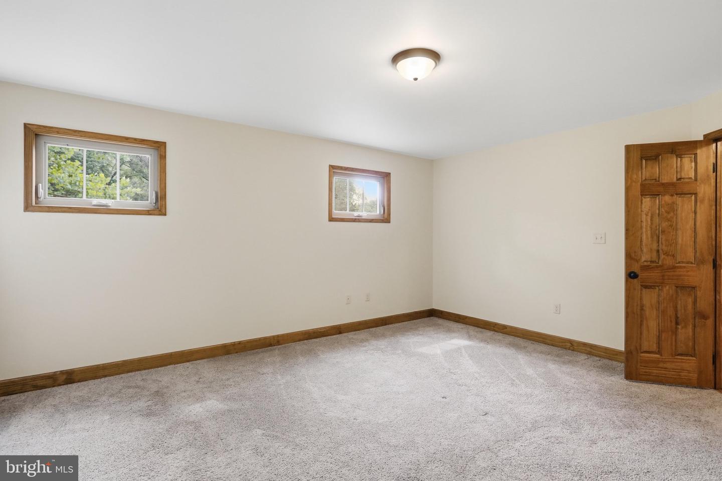 35701 National Pike Ne Property Photo 15