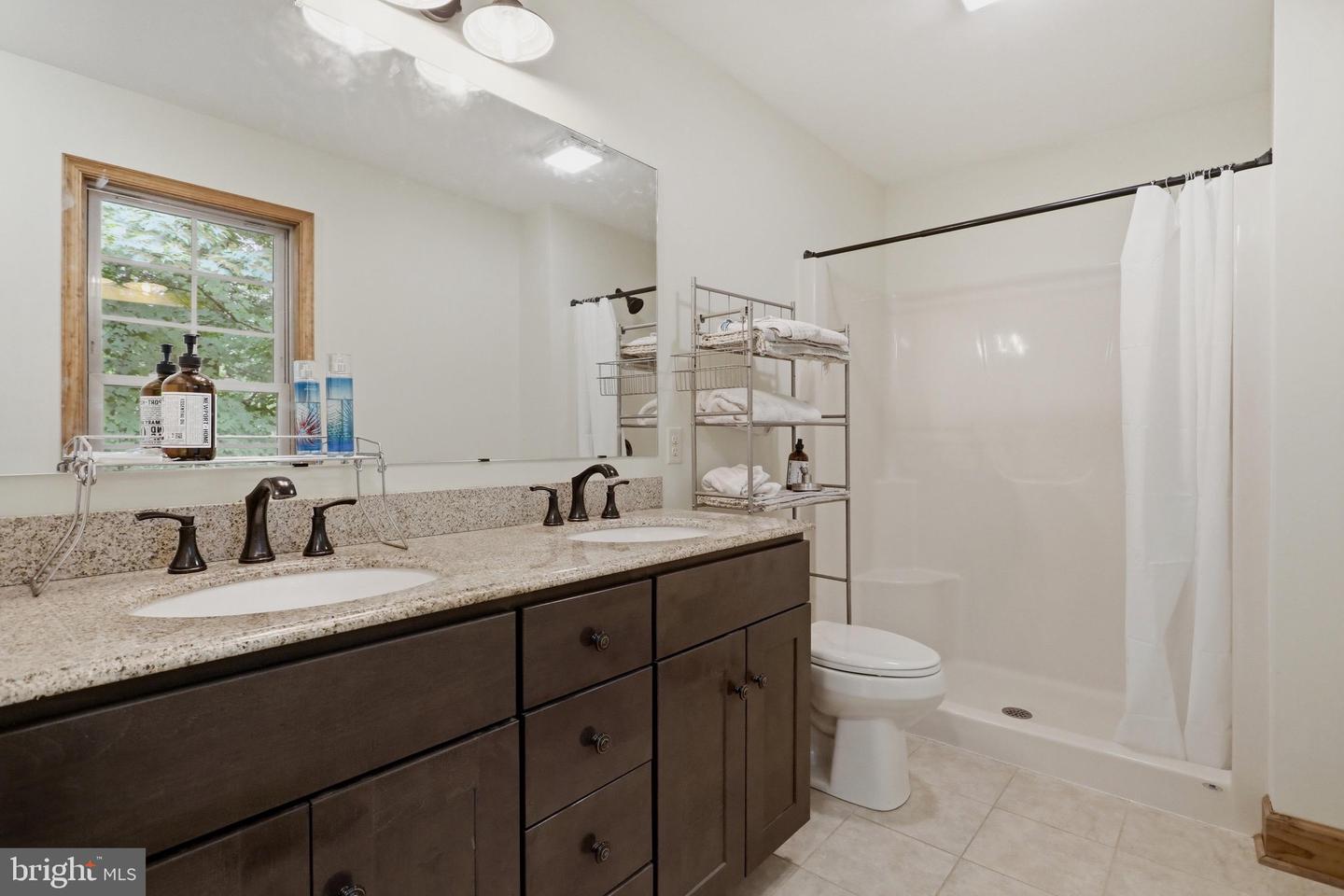 35701 National Pike Ne Property Photo 17