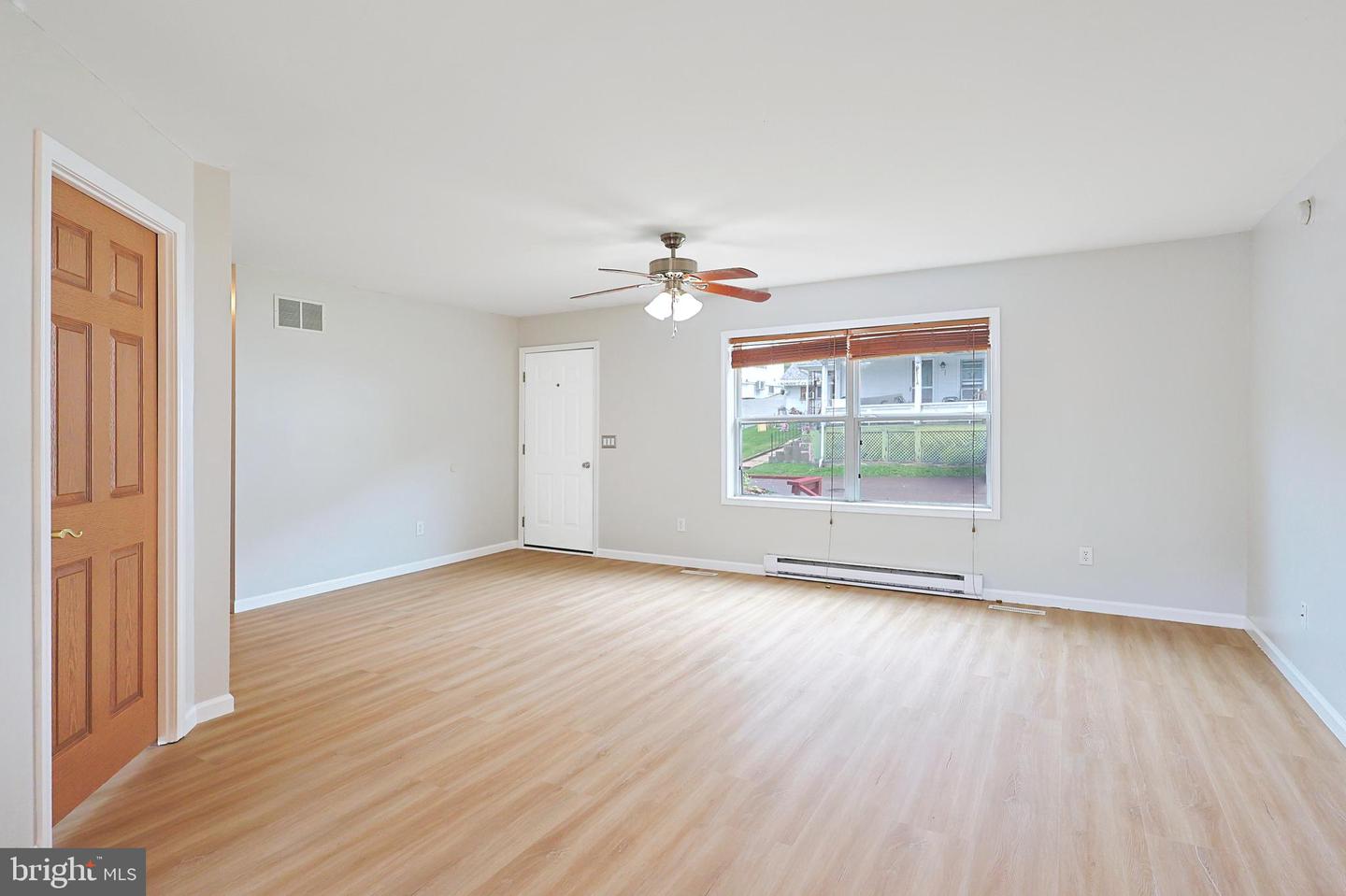 8 Furnace St Property Photo 5