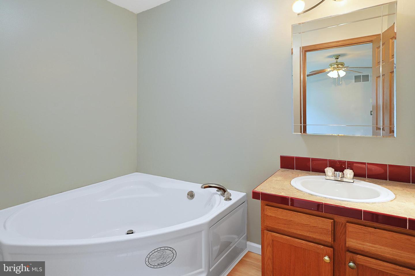 8 Furnace St Property Photo 17