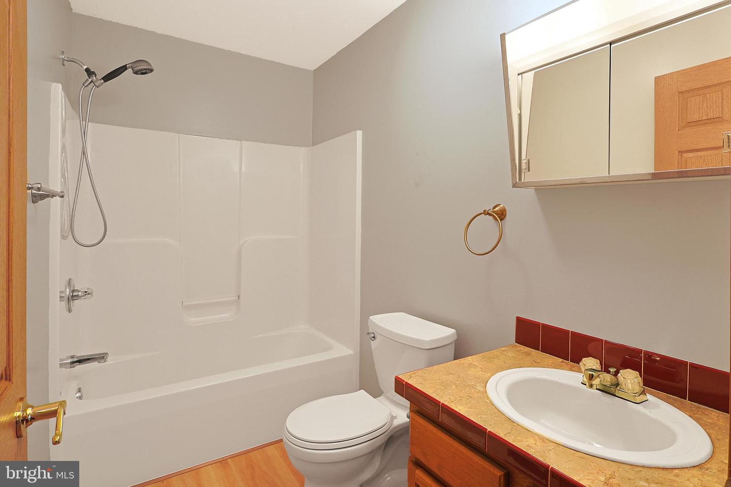 8 Furnace St Property Photo 23