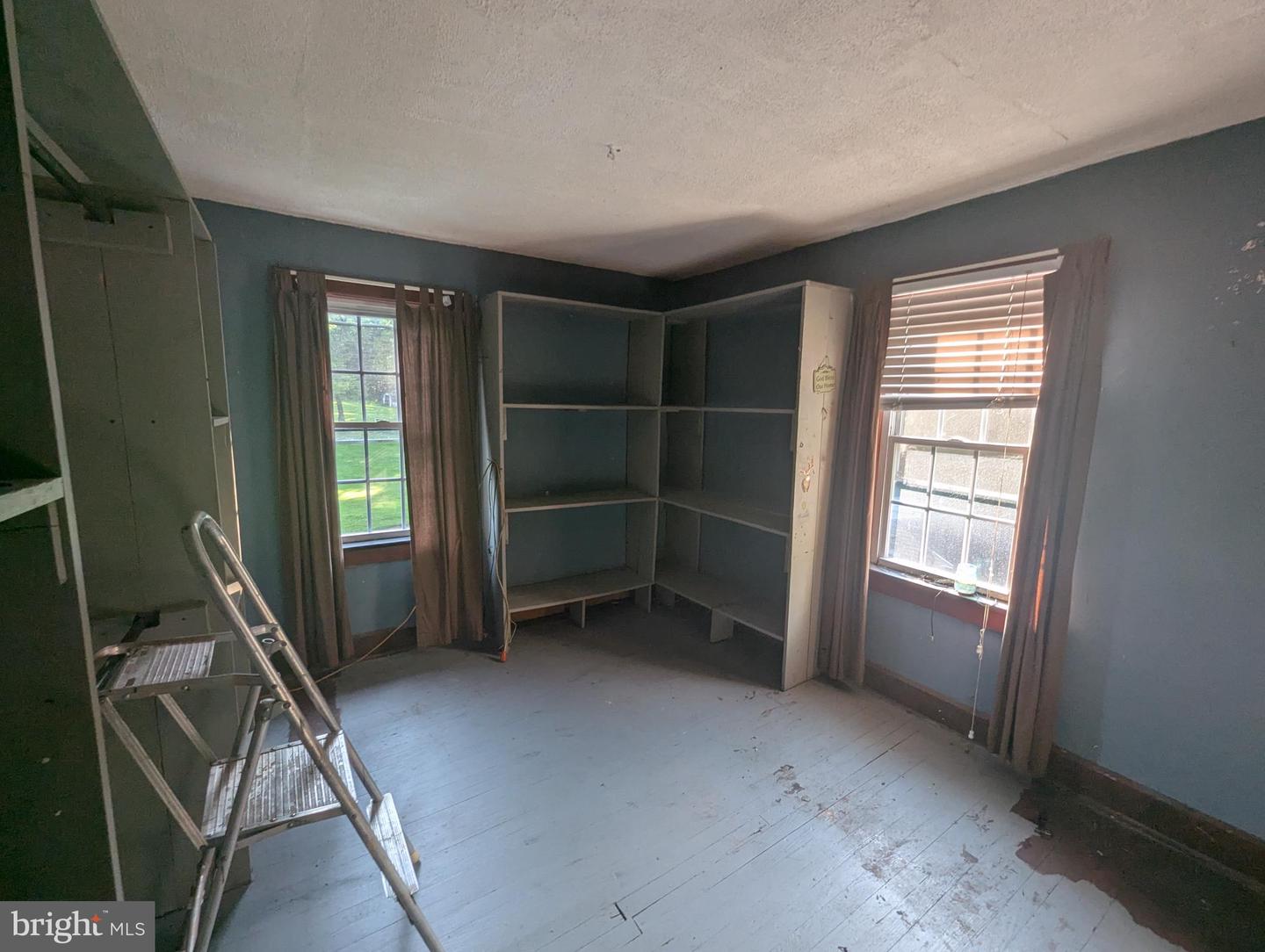 16911 Dutch Hollow Rd Property Photo 21