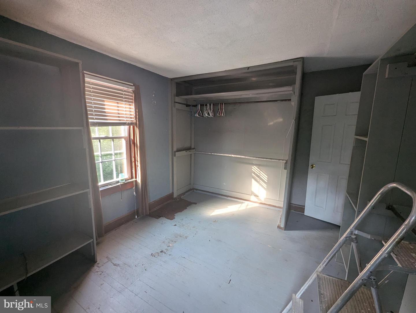 16911 Dutch Hollow Rd Property Photo 22