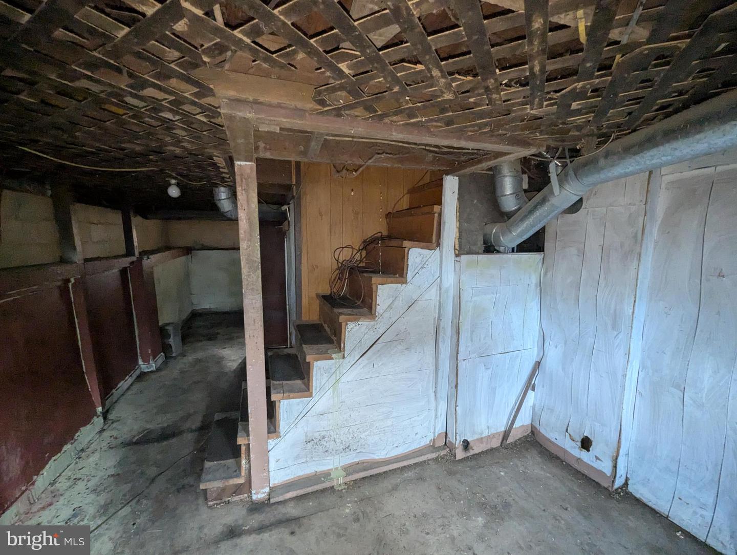 16911 Dutch Hollow Rd Property Photo 31