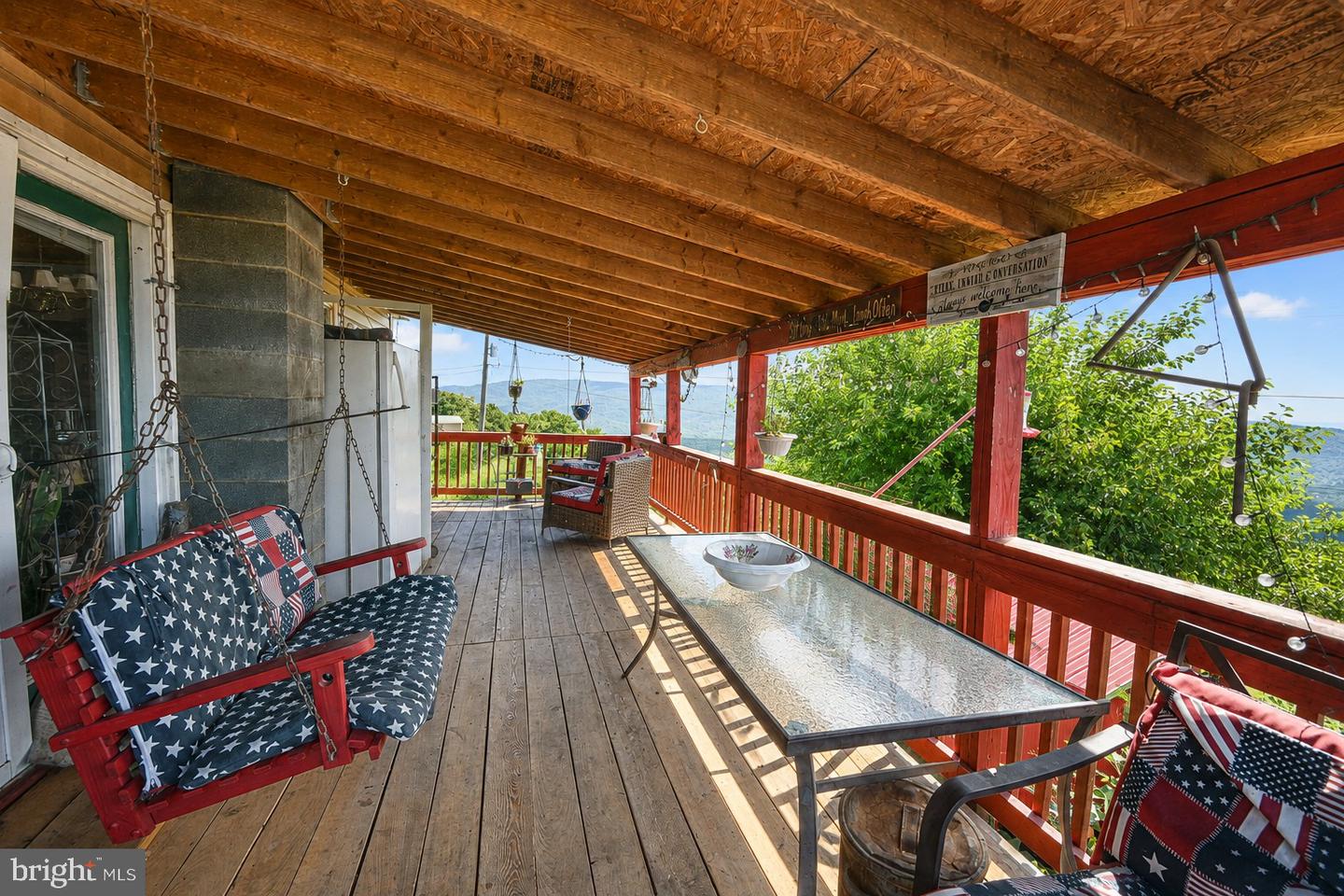 14700 Martins Mountain Ln Property Photo 13