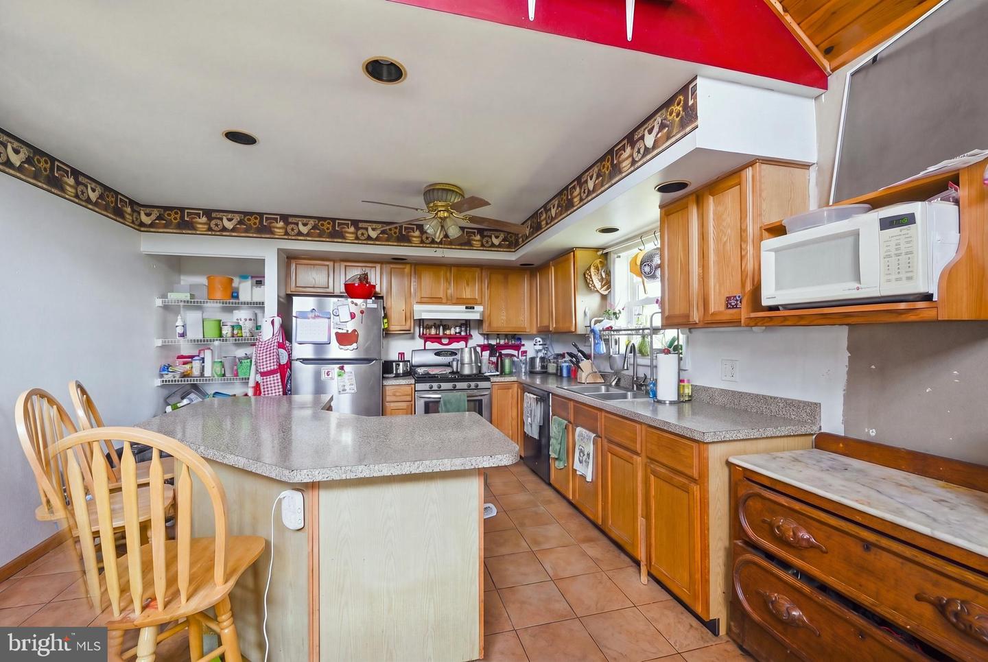 14700 Martins Mountain Ln Property Photo 16