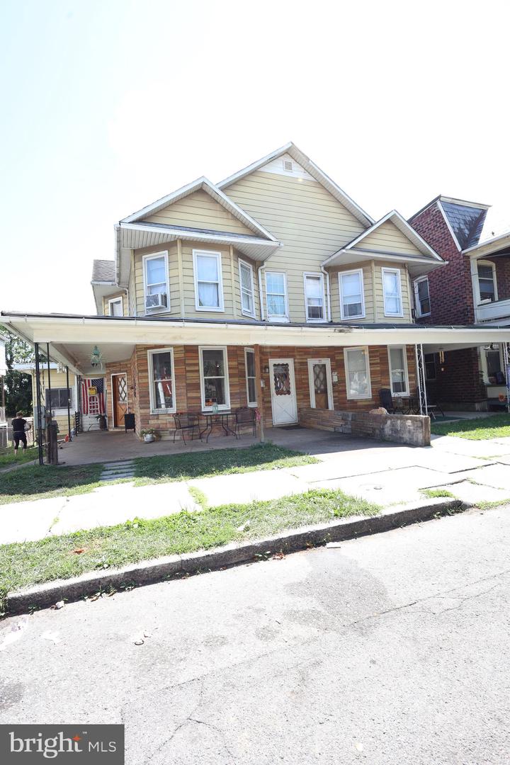 9 BOONE ST Property Photo 1