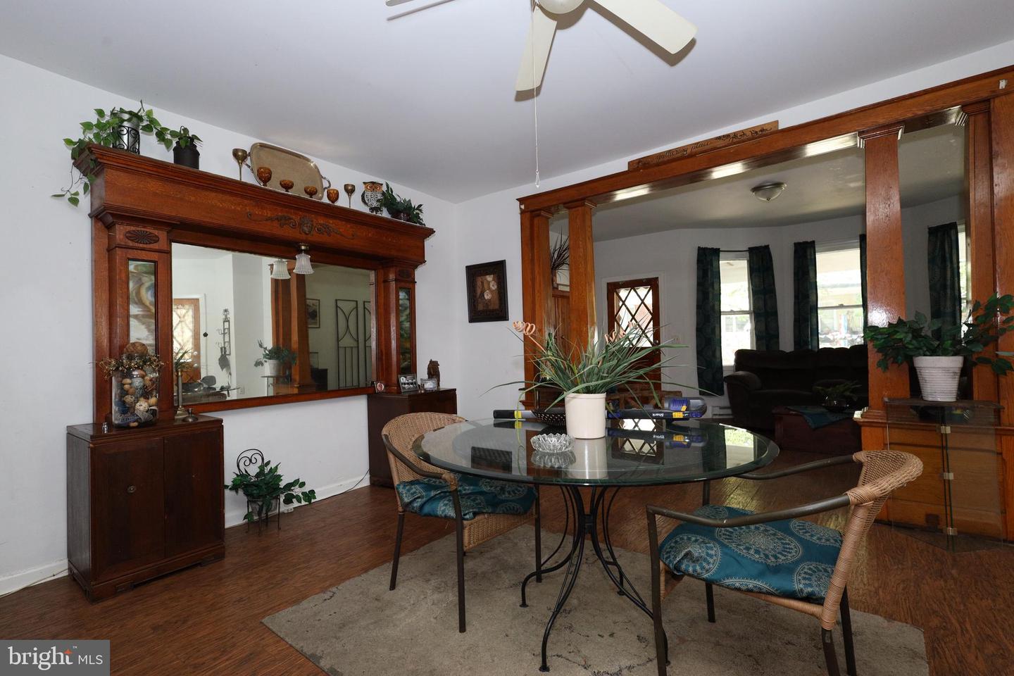 9 Boone St Property Photo 3