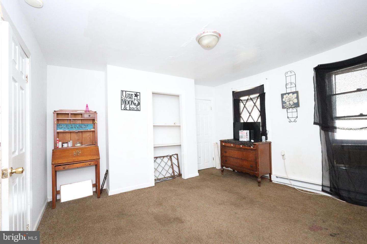 9 Boone St Property Photo 15