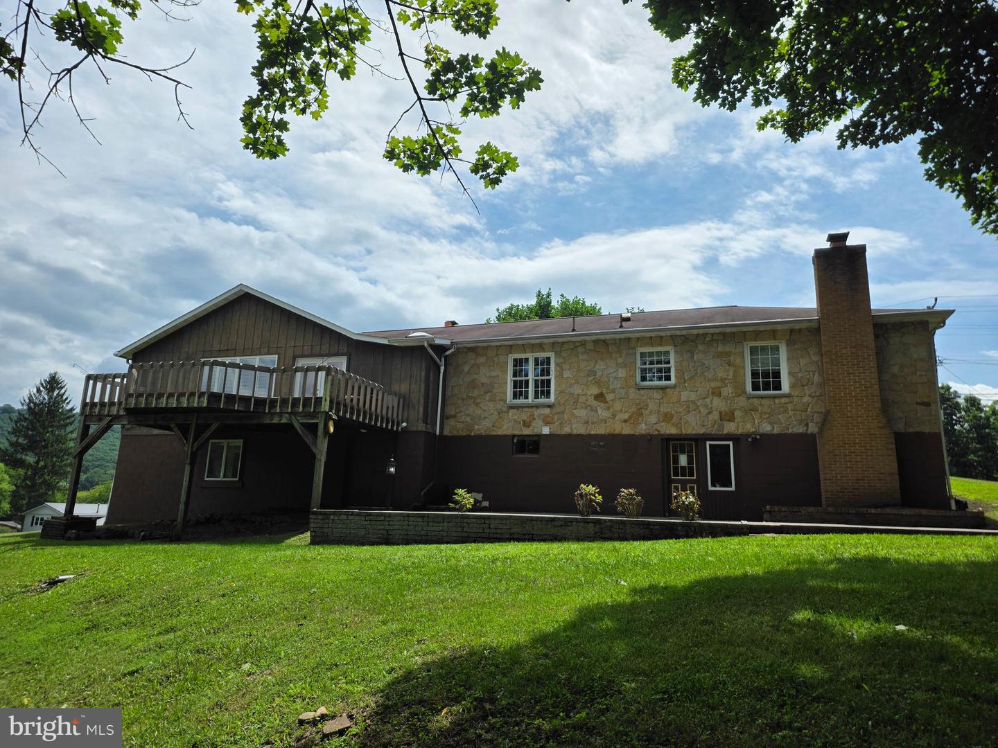 12307 Henry Dr Sw Property Photo 6