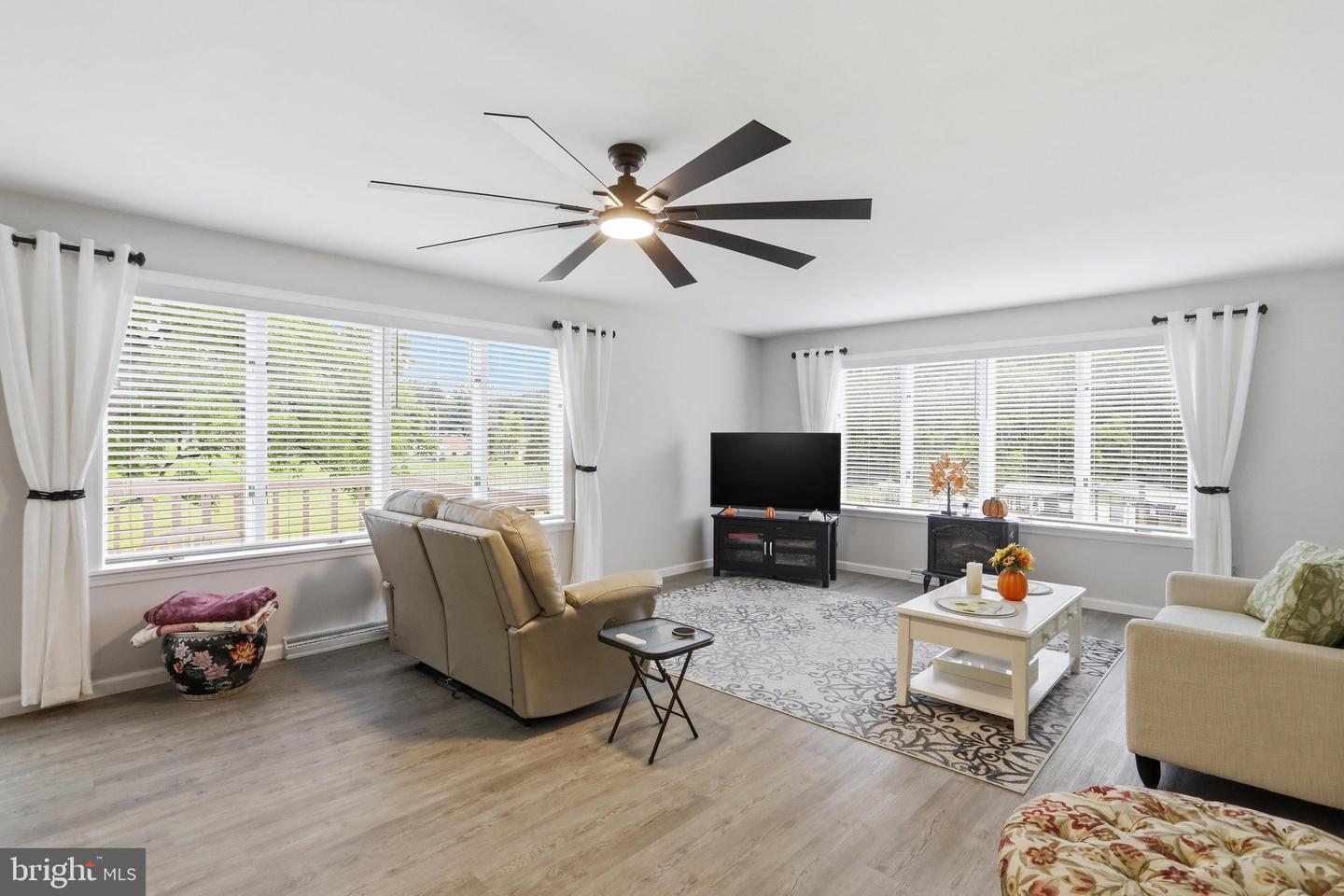 12307 Henry Dr Sw Property Photo 11