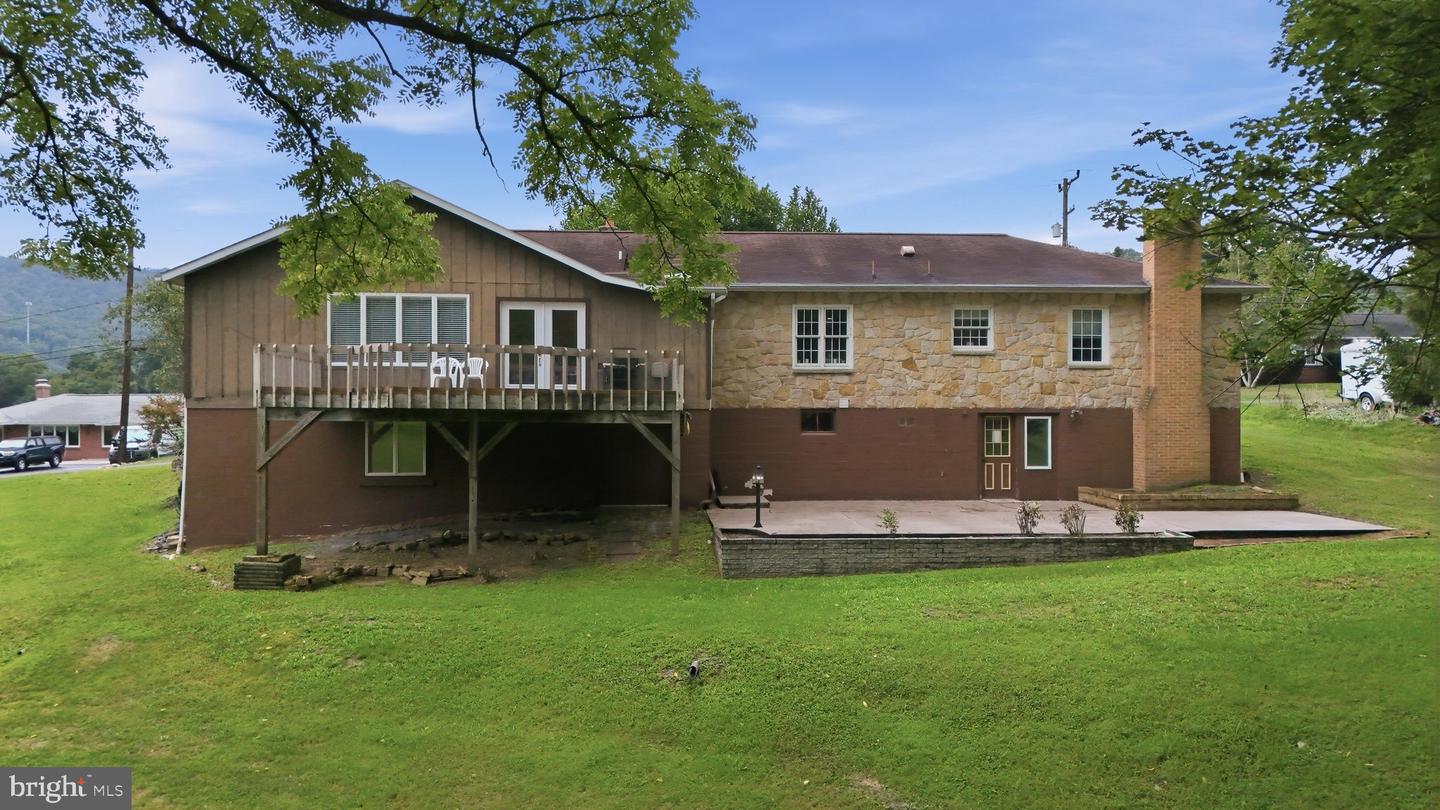 12307 Henry Dr Sw Property Photo 52