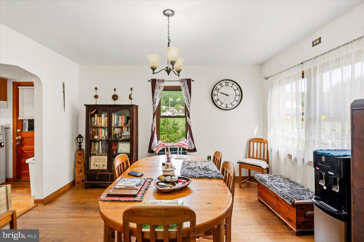 26 Parkside Blvd Property Photo 31