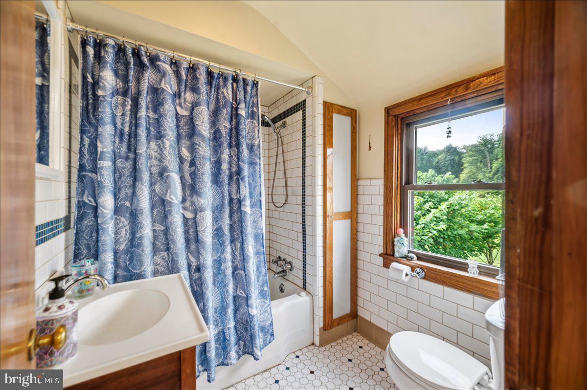26 Parkside Blvd Property Photo 41