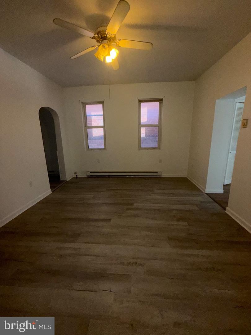 135 Polk St Property Photo 8