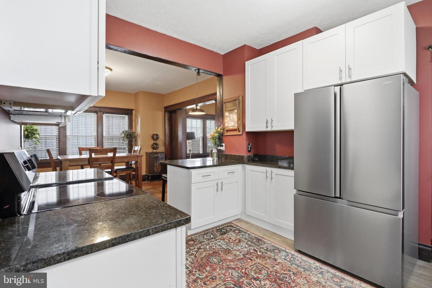 408 Prince George St Property Photo 11