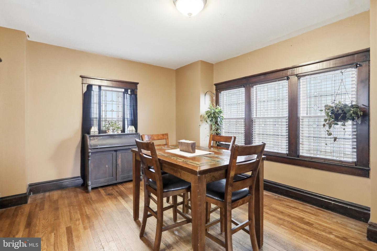 408 Prince George St Property Photo 12
