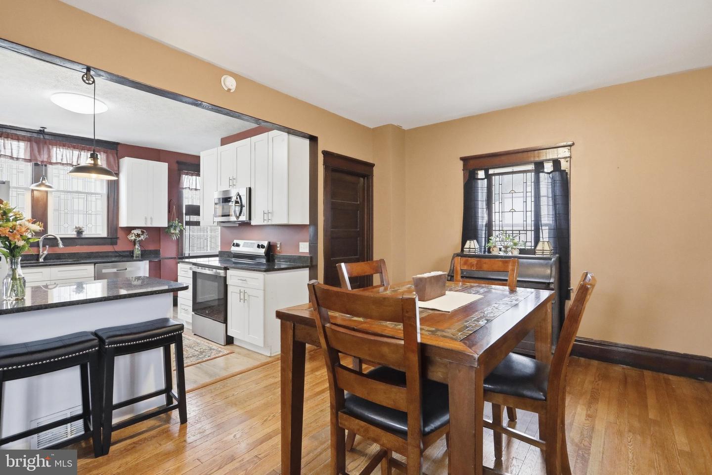 408 Prince George St Property Photo 13