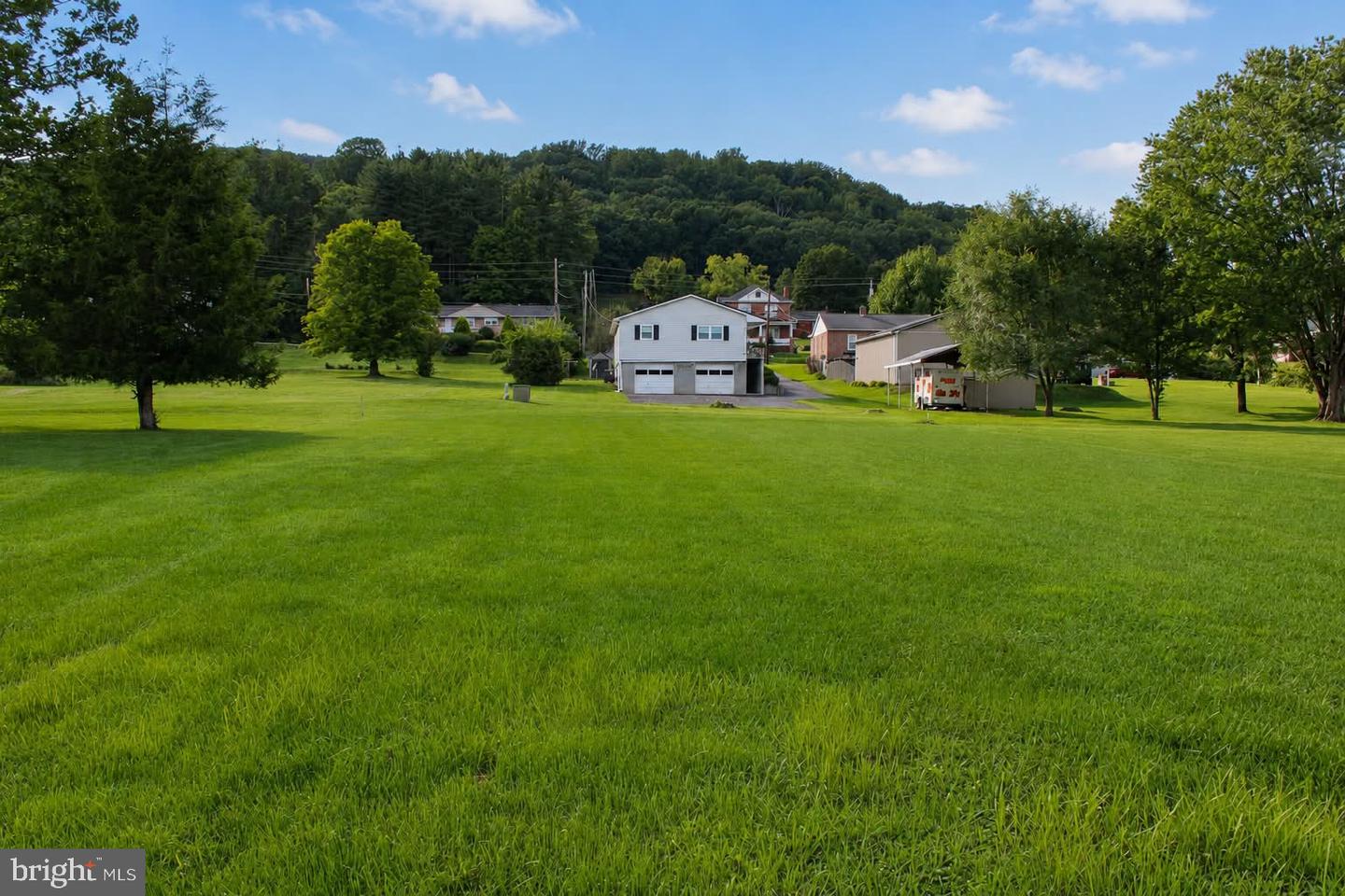 13017 Acre Ln Ne Property Photo 22