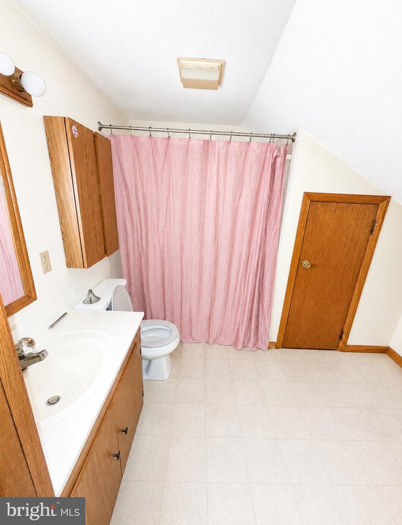 142-144 Green Street Property Photo 13