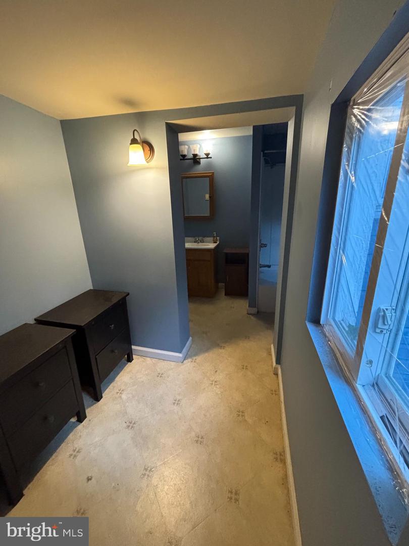 443 Goethe St Property Photo 12