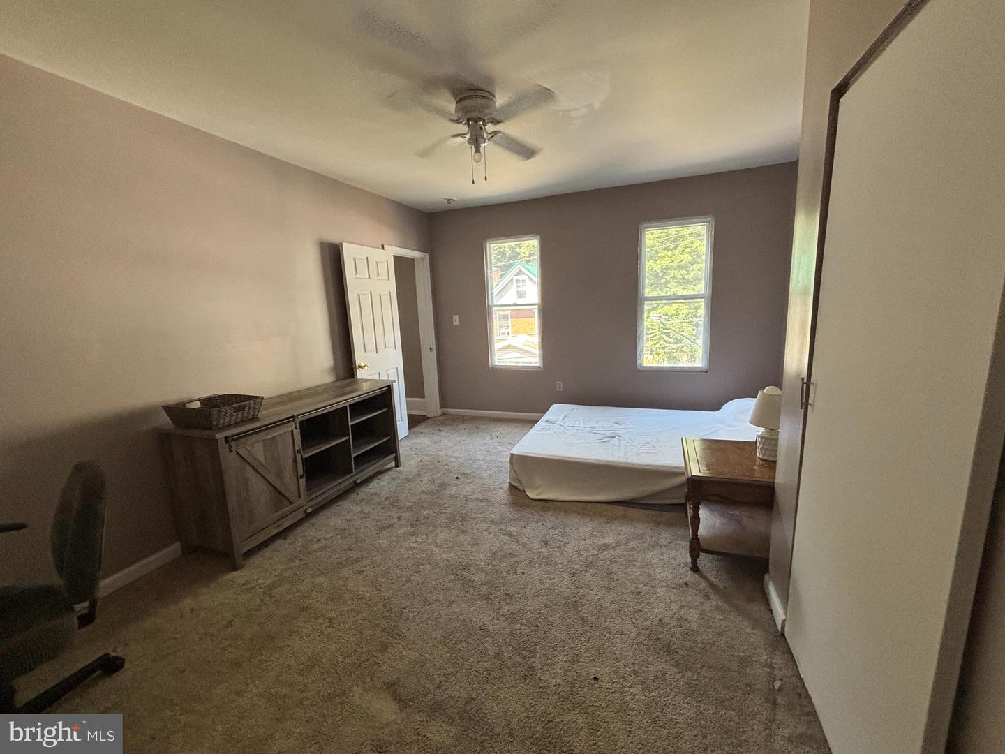443 Goethe St Property Photo 16