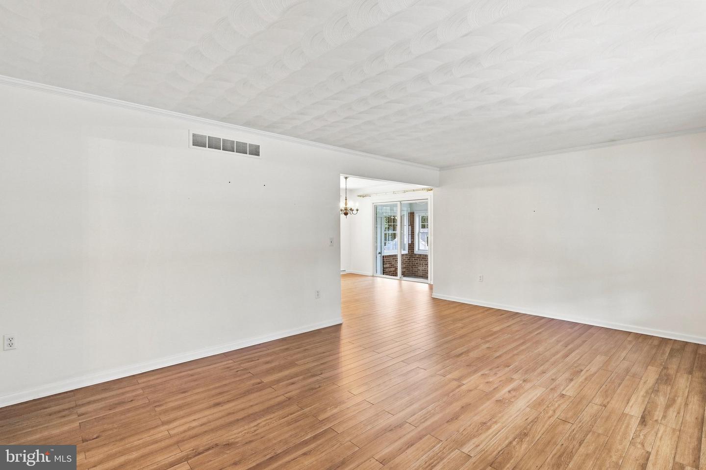 9 Forest Dr Property Photo 11