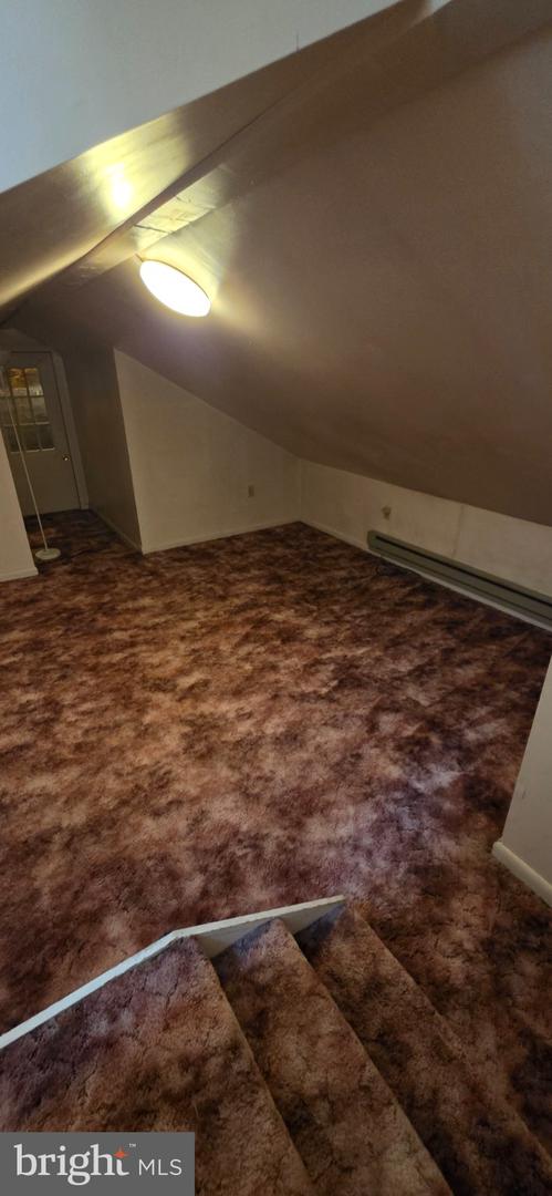 909 Growden Ter Property Photo 16